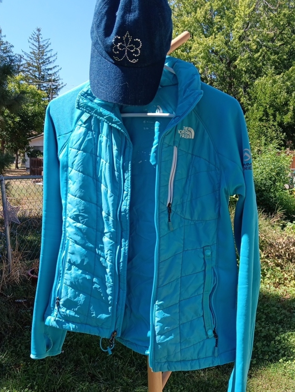 The North Face Women's Teal Quilted Hybrid Puffer Jacket